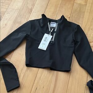 Black Long Sleeve Crop Top Hoodrich brand new